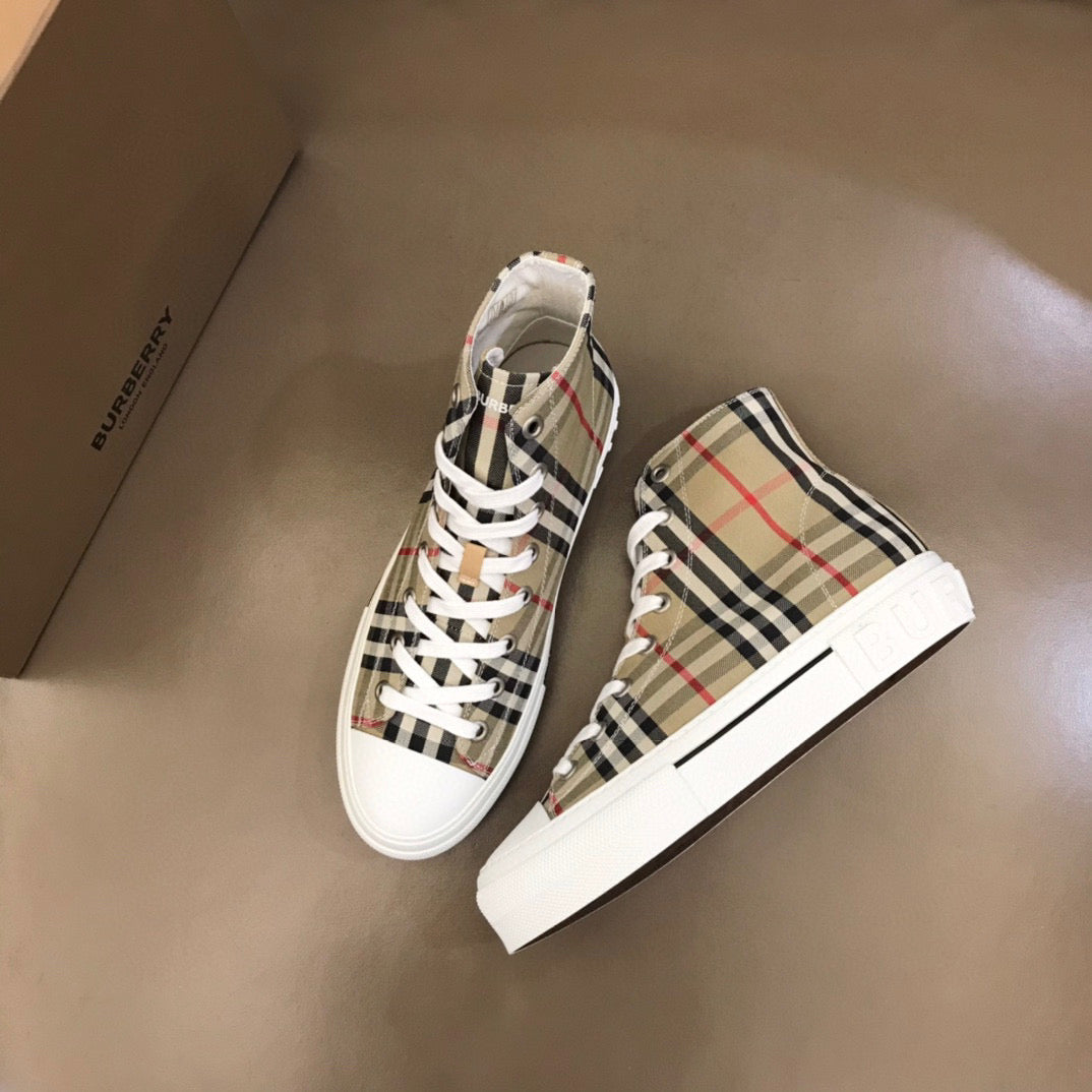 BURBERRY